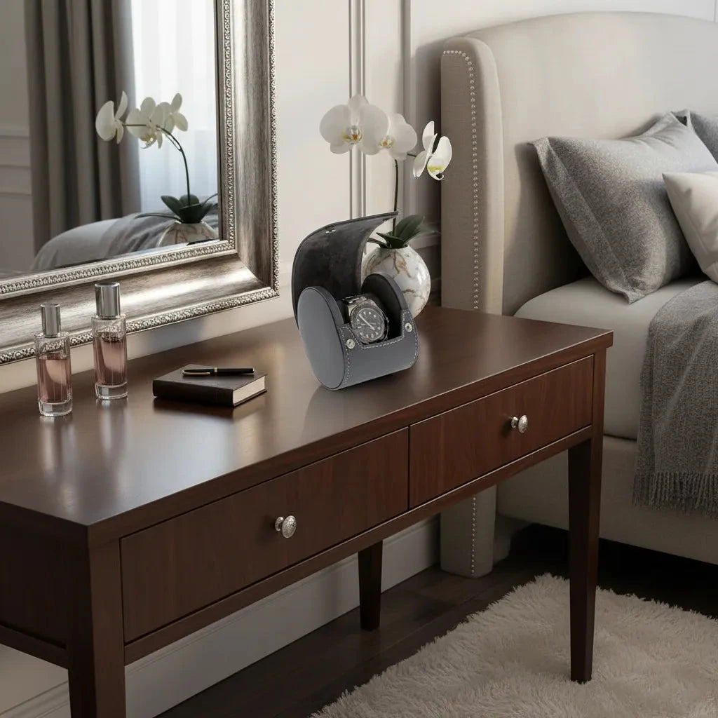 Single Watch Roll in Smooth Grey Leather with Super Soft Lining