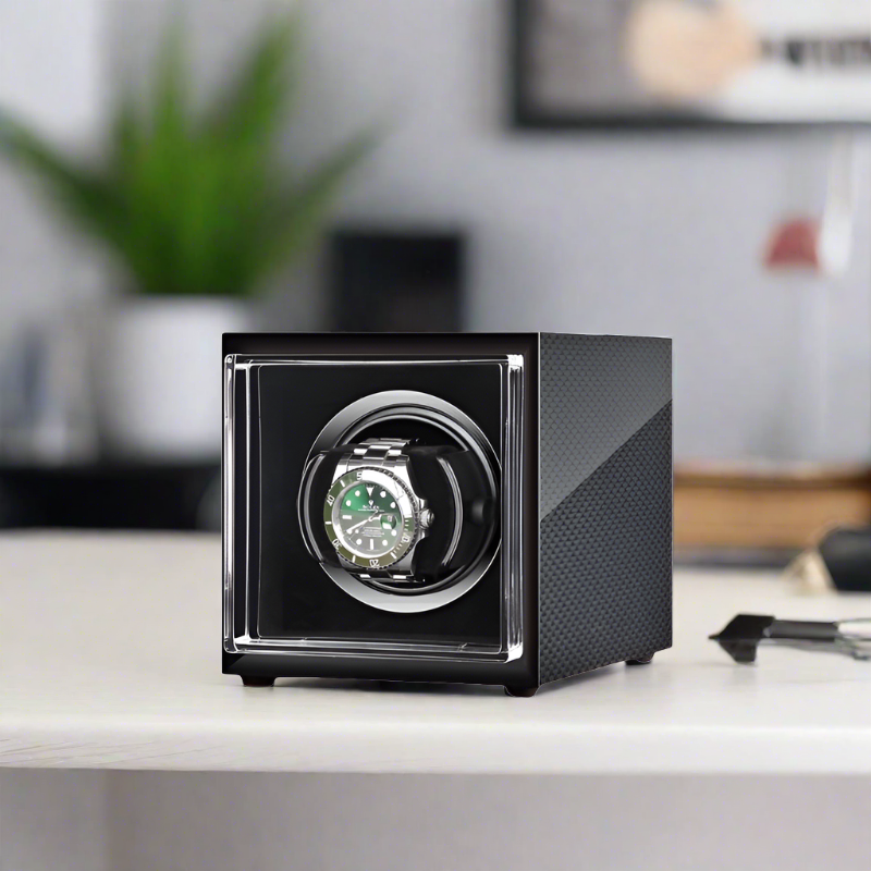 Single Watch Winder Carbon Fibre finish Mains or Battery by Aevitas