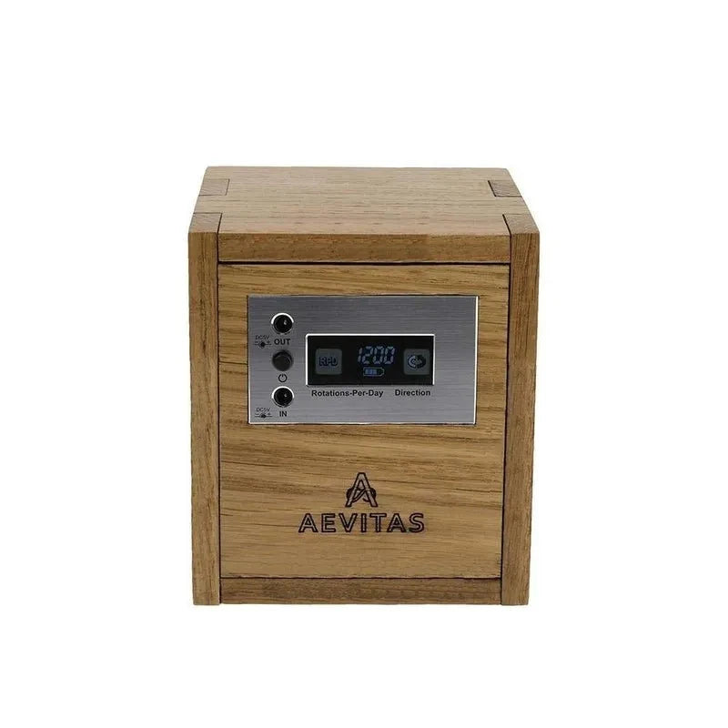 Watch Winder in Solid Oak Wood Manufactured in the UK by Aevitas